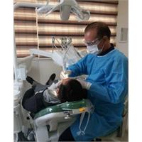 کلینیک ویژه دندانپزشکی دانشگاه در مسیر ارائه خدمت به همشهریان